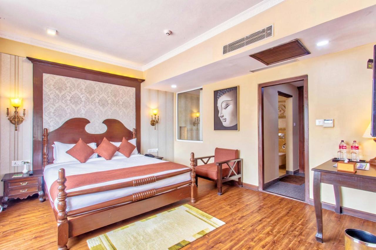 Da Yatra Courtyard Hotel Pokhara Exterior foto